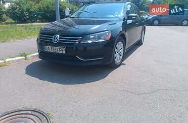 Седан Volkswagen Passat 2011 в Киеве