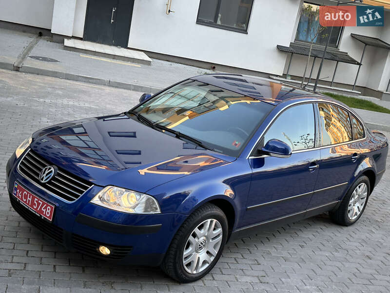 Седан Volkswagen Passat 2004 в Вінниці