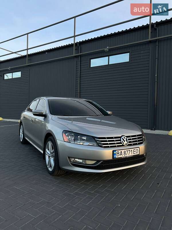 Седан Volkswagen Passat 2013 в 