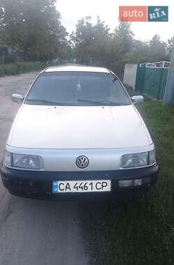 Седан Volkswagen Passat 1988 в 