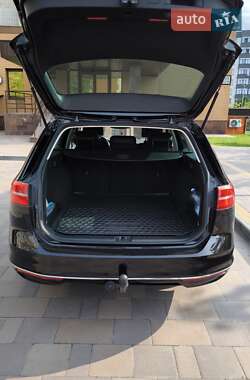 Універсал Volkswagen Passat 2015 в 