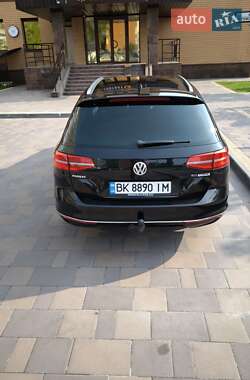 Універсал Volkswagen Passat 2015 в 