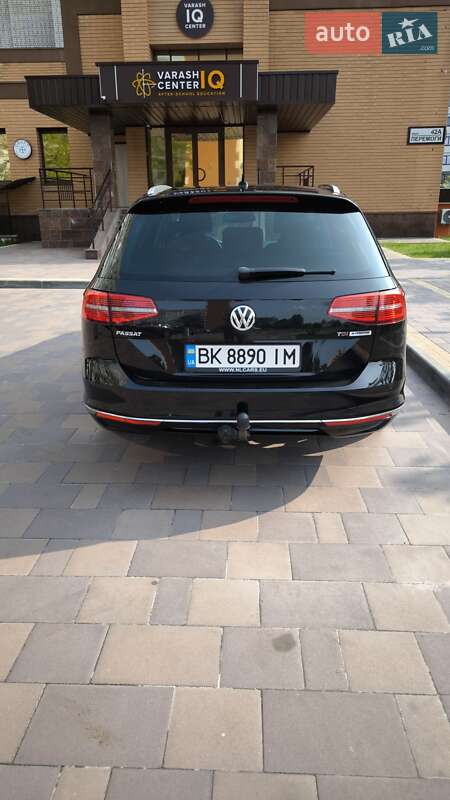Универсал Volkswagen Passat 2015 в Вараше