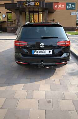 Універсал Volkswagen Passat 2015 в 