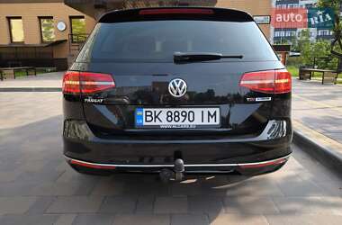 Універсал Volkswagen Passat 2015 в 