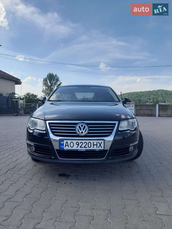 Седан Volkswagen Passat 2007 в Мукачевому