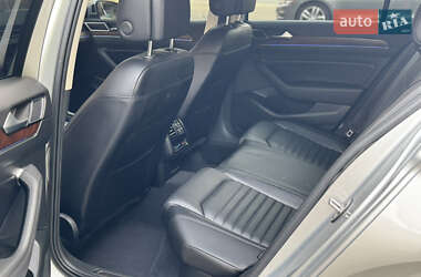 Седан Volkswagen Passat 2018 в 