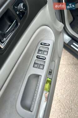 Універсал Volkswagen Passat 2003 в 
