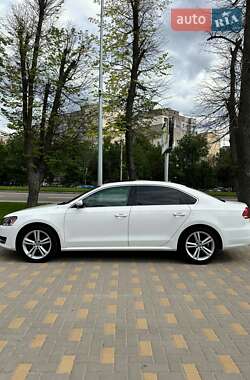 Седан Volkswagen Passat 2014 в 