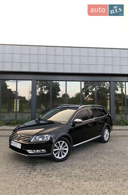 Универсал Volkswagen Passat 2012 в 