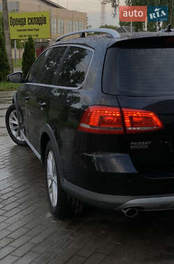 Универсал Volkswagen Passat 2012 в 