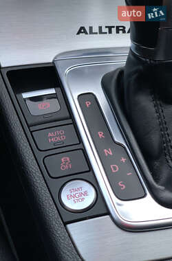 Универсал Volkswagen Passat 2012 в 