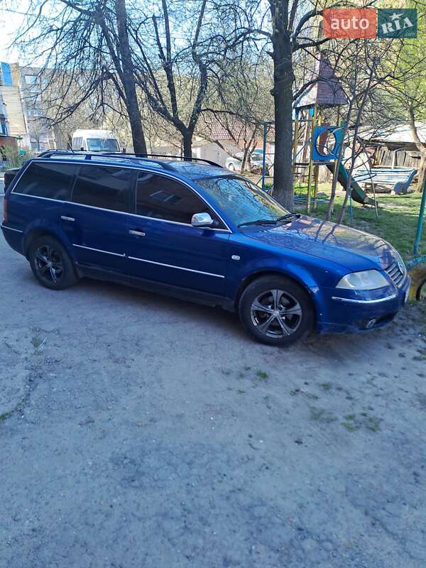 Универсал Volkswagen Passat 2001 в 