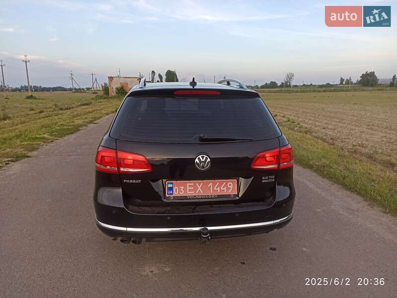 Універсал Volkswagen Passat 2010 в Рівному