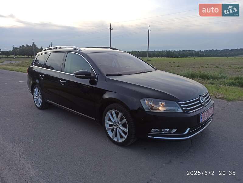 Універсал Volkswagen Passat 2010 в Рівному