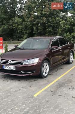 Седан Volkswagen Passat 2012 в 