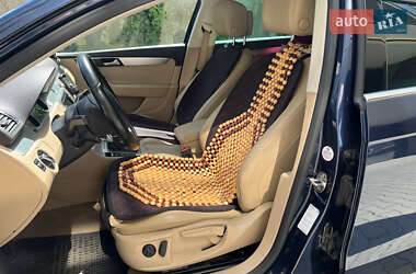 Універсал Volkswagen Passat 2014 в 
