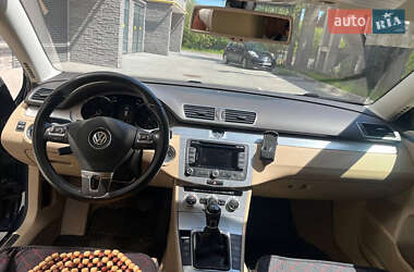 Універсал Volkswagen Passat 2014 в 