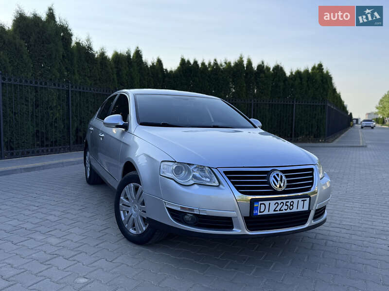 Седан Volkswagen Passat 2008 в Одессе