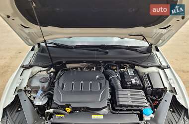 Универсал Volkswagen Passat 2021 в 
