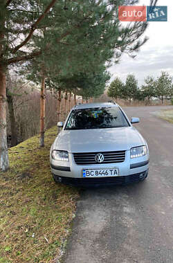 Универсал Volkswagen Passat 2002 в Львове