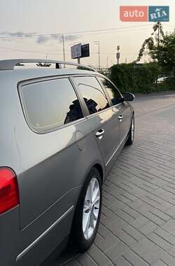 Універсал Volkswagen Passat 2008 в 