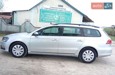 Універсал Volkswagen Passat 2011 в 
