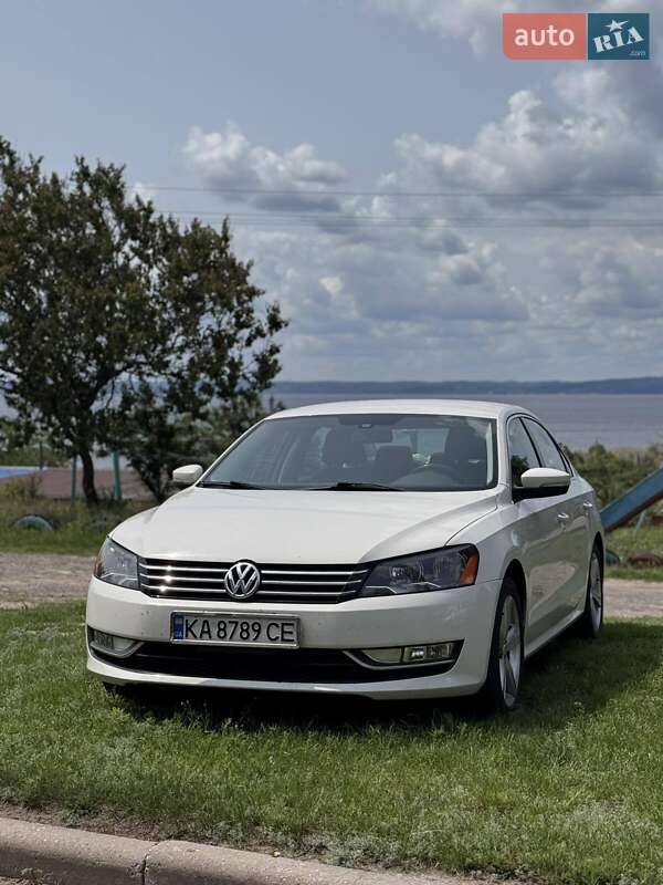 Седан Volkswagen Passat 2015 в 
