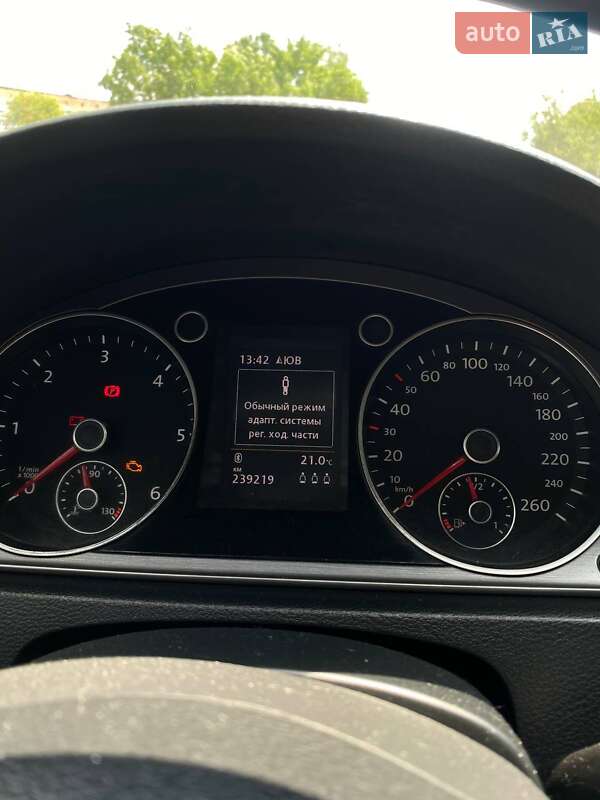 Седан Volkswagen Passat 2014 в Ватутино