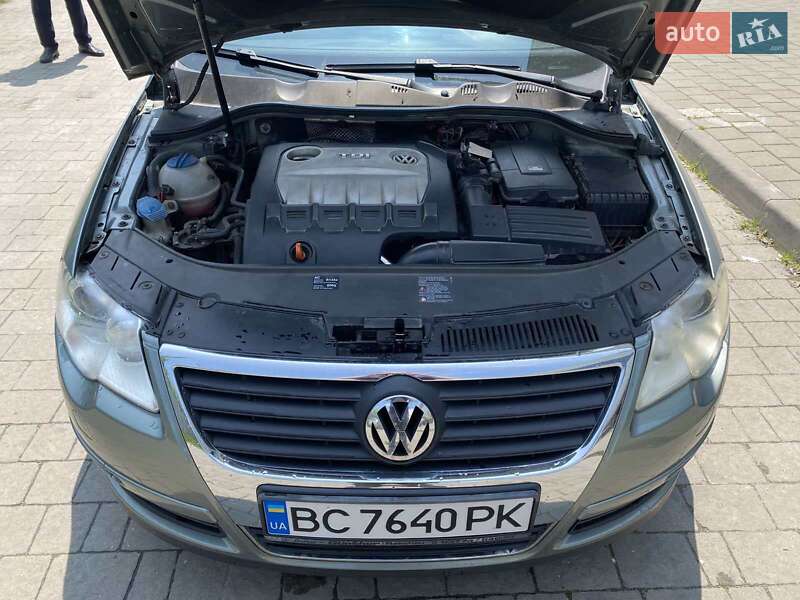 Універсал Volkswagen Passat 2007 в Львові