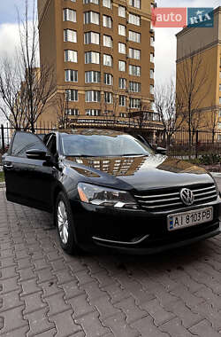 Седан Volkswagen Passat 2014 в Киеве