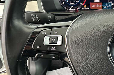 Универсал Volkswagen Passat 2017 в 