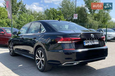 Седан Volkswagen Passat 2021 в 