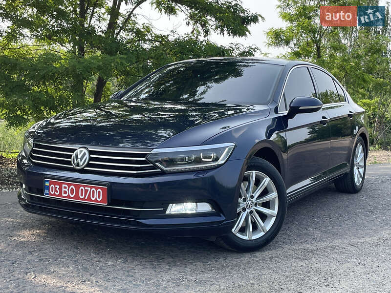 Седан Volkswagen Passat 2015 в Рожище