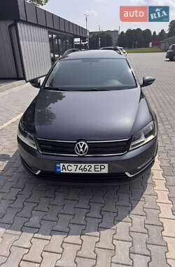 Універсал Volkswagen Passat 2012 в Володимирі