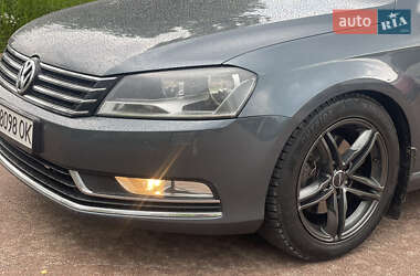 Универсал Volkswagen Passat 2013 в 