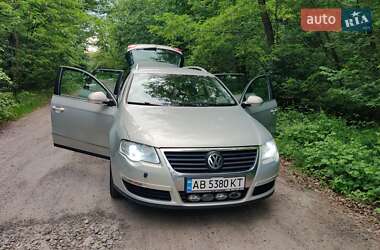 Универсал Volkswagen Passat 2009 в 