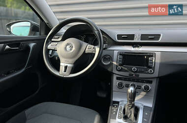 Универсал Volkswagen Passat 2012 в 