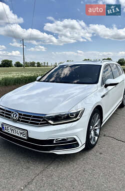Универсал Volkswagen Passat 2017 в 