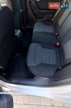 Універсал Volkswagen Passat 2011 в 