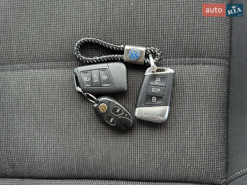 Універсал Volkswagen Passat 2015 в Береговому