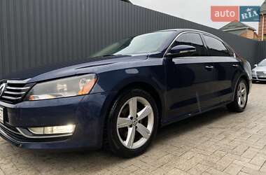 Седан Volkswagen Passat 2012 в 