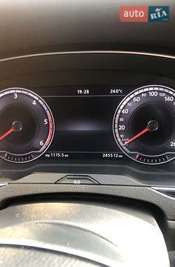 Універсал Volkswagen Passat 2015 в 