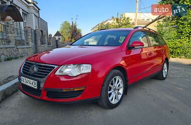 Универсал Volkswagen Passat 2010 в 