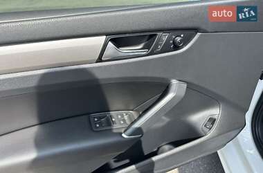 Седан Volkswagen Passat 2019 в 