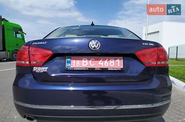 Седан Volkswagen Passat 2014 в 