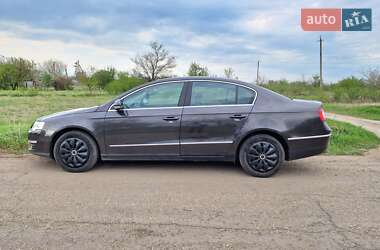 Седан Volkswagen Passat 2006 в 