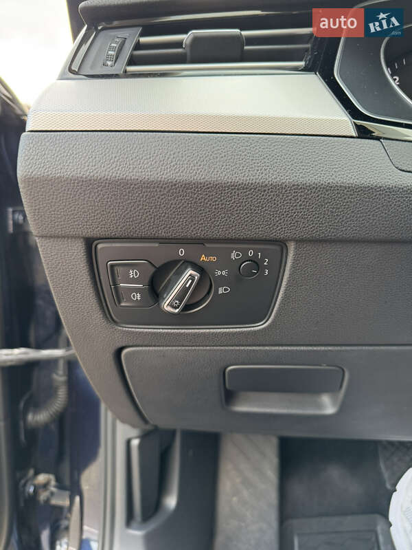 Седан Volkswagen Passat 2015 в Києві
