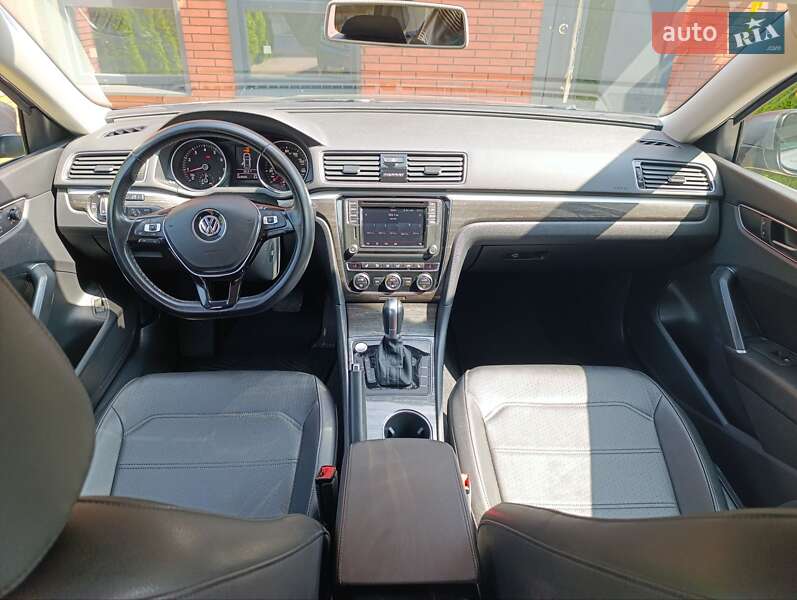 Седан Volkswagen Passat 2018 в Буче фото 10 Седан Volkswagen Passat 2018 в Буче