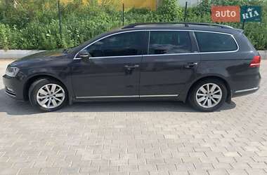 Універсал Volkswagen Passat 2012 в 